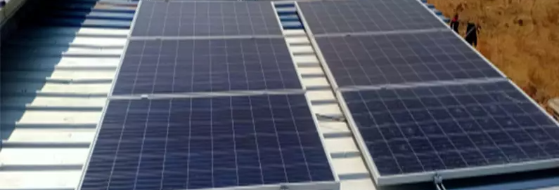 What is the difference between off-grid and grid-connected photovoltaic systems