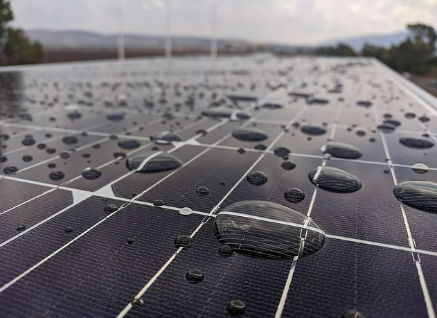 Do Solar Panels Work on A Cloudy Day？