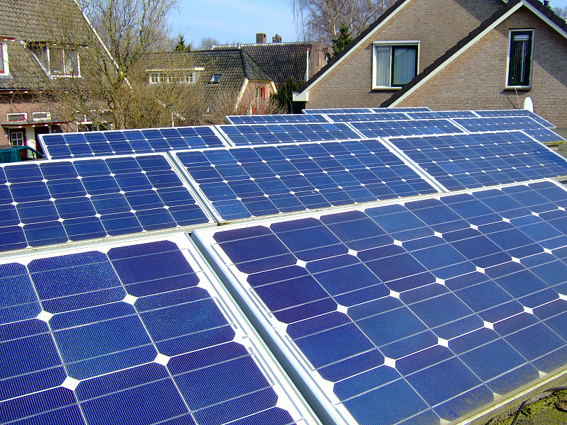 How Many Solar Panels Do You Need for Your Home