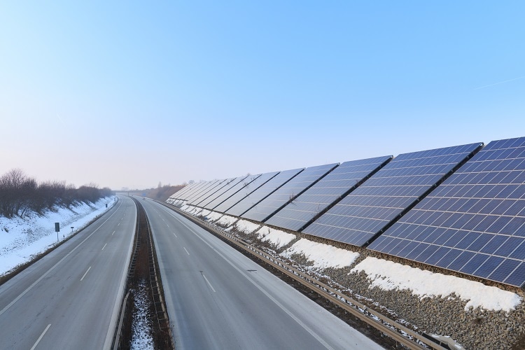The Development Prospect of Photovoltaic Highway and Railway in China