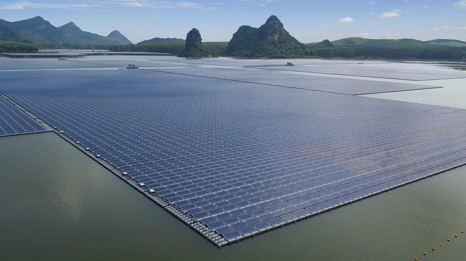 Fishery-solar Hybrid System Advantages and Application