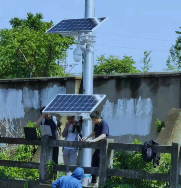 Rail Track Monitoring System with Solar Power