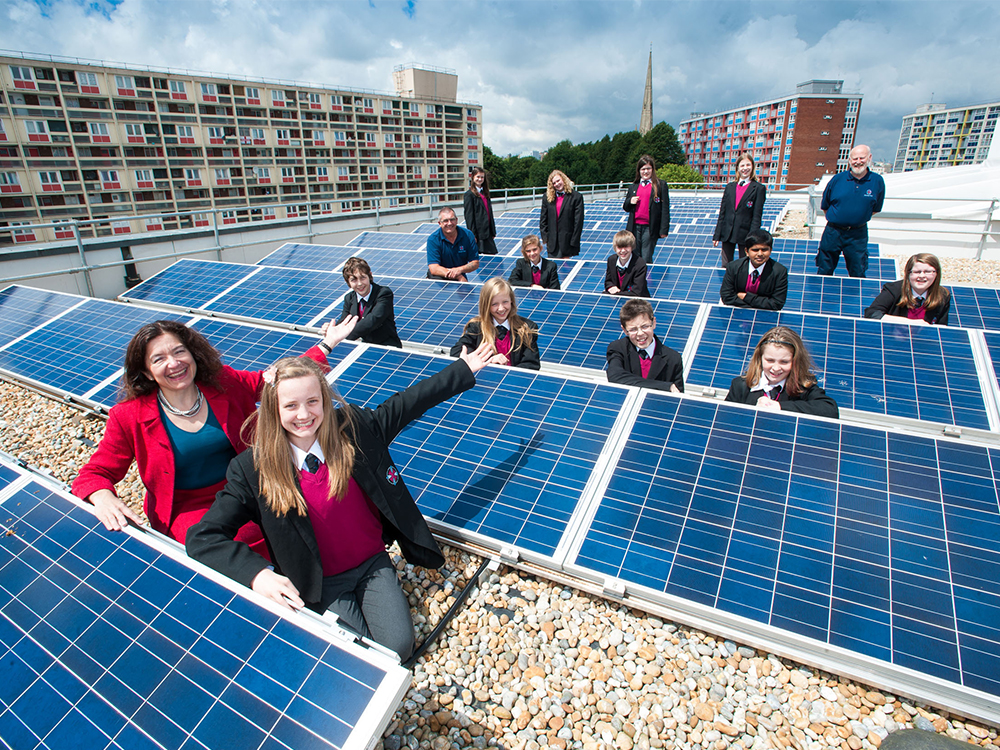 How do solar panels benefit schools and universities？ - SRNE Solar